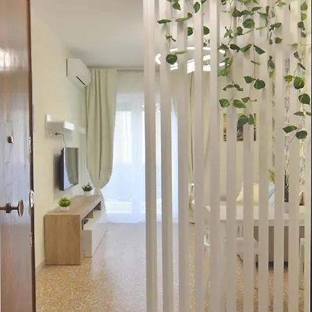 The Sunny House Of Apartment